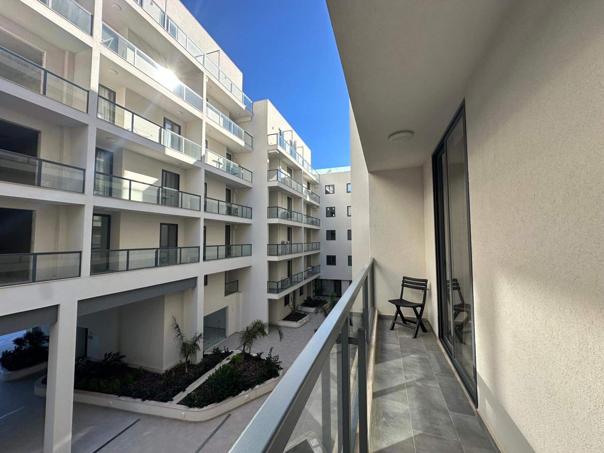 New, Airy And Spacious In Mellieħa